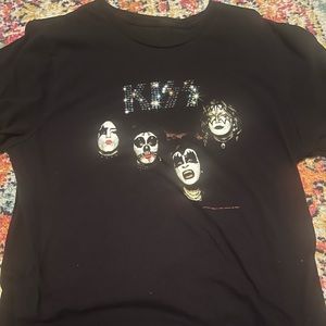 kiss band tee